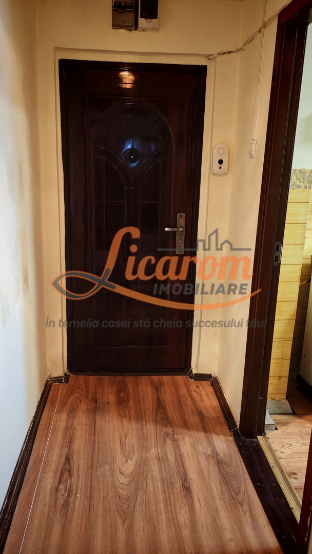 Apartament 2 camere,parter,semidecomandat,zona Coca Cola - Poză 4