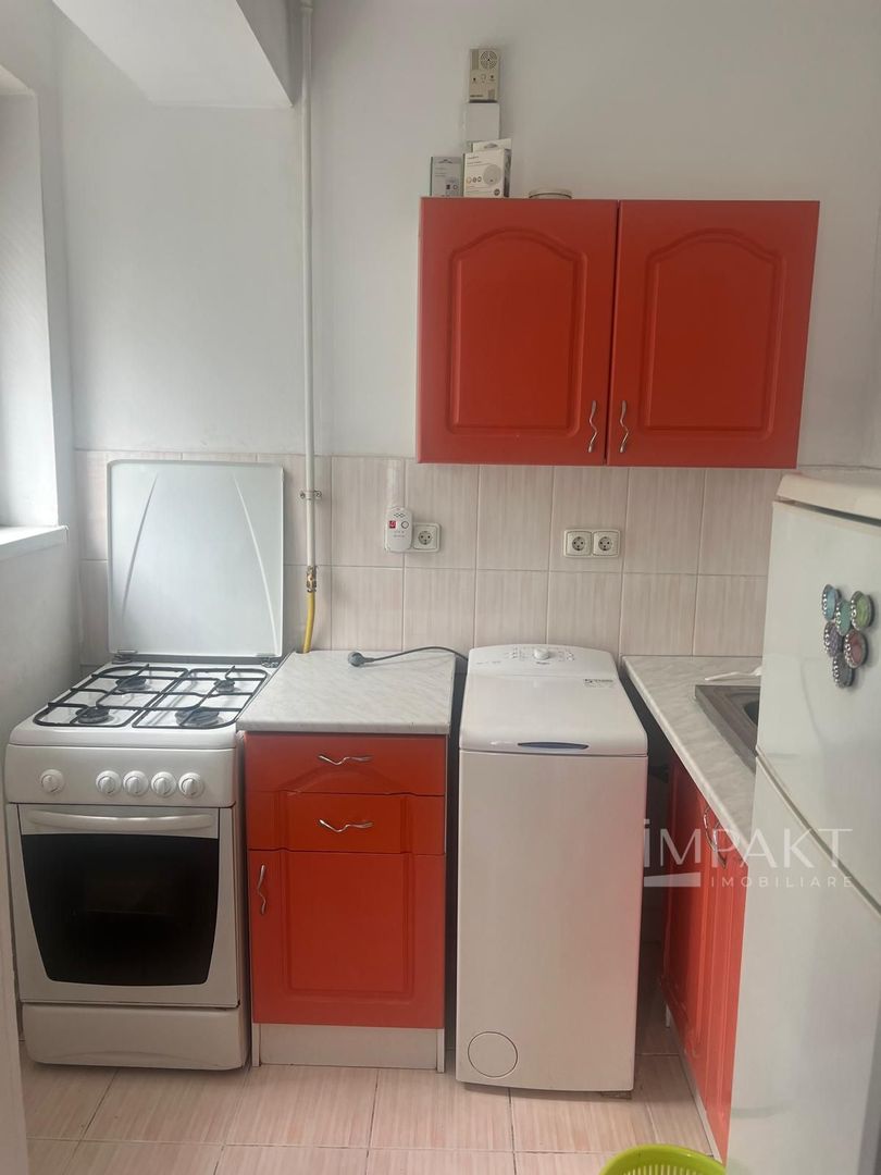 De inchiriat - Apartament cu 1 camera în zona Hașdeu! - Poză 2