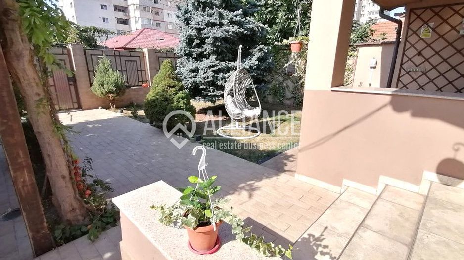 COICIU (Cod 01) Armonie și Eleganță pentru Două Generații! - Poză 43