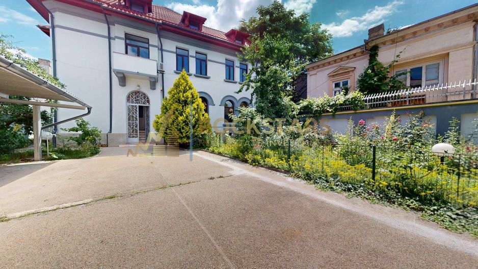 Spatiu Birouri | Etaj 1 + Mansarda | 4 Locuri Parcare | Zona Unirii | 200mp - Poză 23