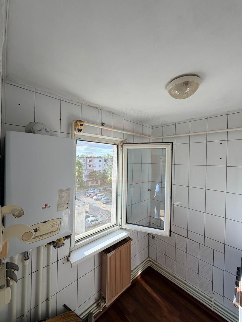 APARTAMENT CU 2 CAMERE DE VÂNZARE | MICRO 40 | ETAJ 4| PRET 41.900 EUR - Poză 10