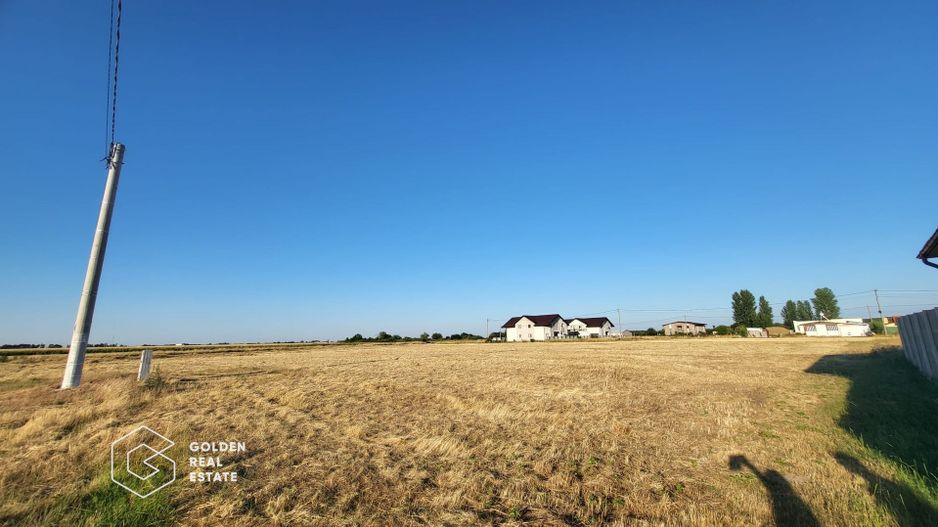 Sag, 4 parcele individuale - Poză 1