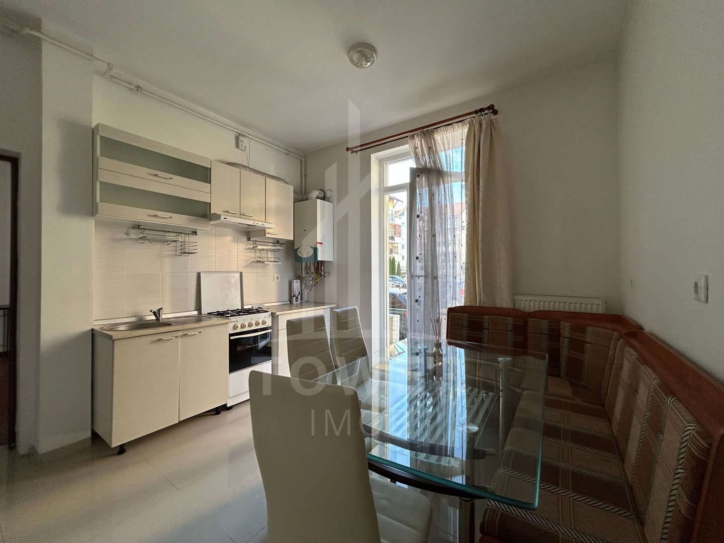 Apartament 3 camere cu terasa, Zona Turnișor - Poză 1
