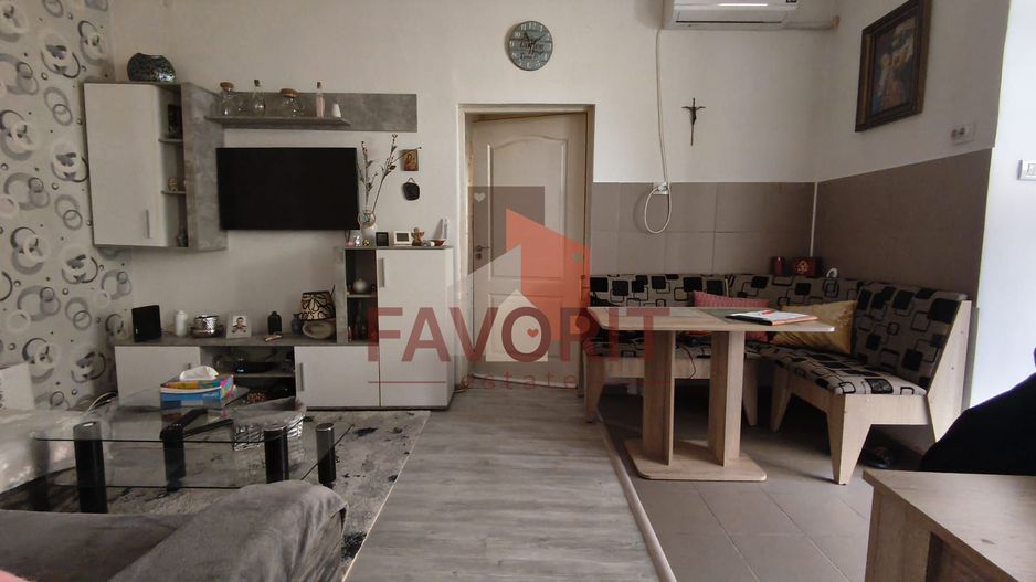 2 camere | parter | centrala proprie | mobilat si utilat | - Poză 1