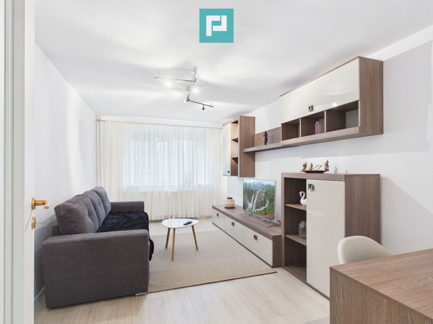 **APARTAMENT PREMIUM • 2 CAMERE • ZONĂ CENTRALĂ • - Poză 13