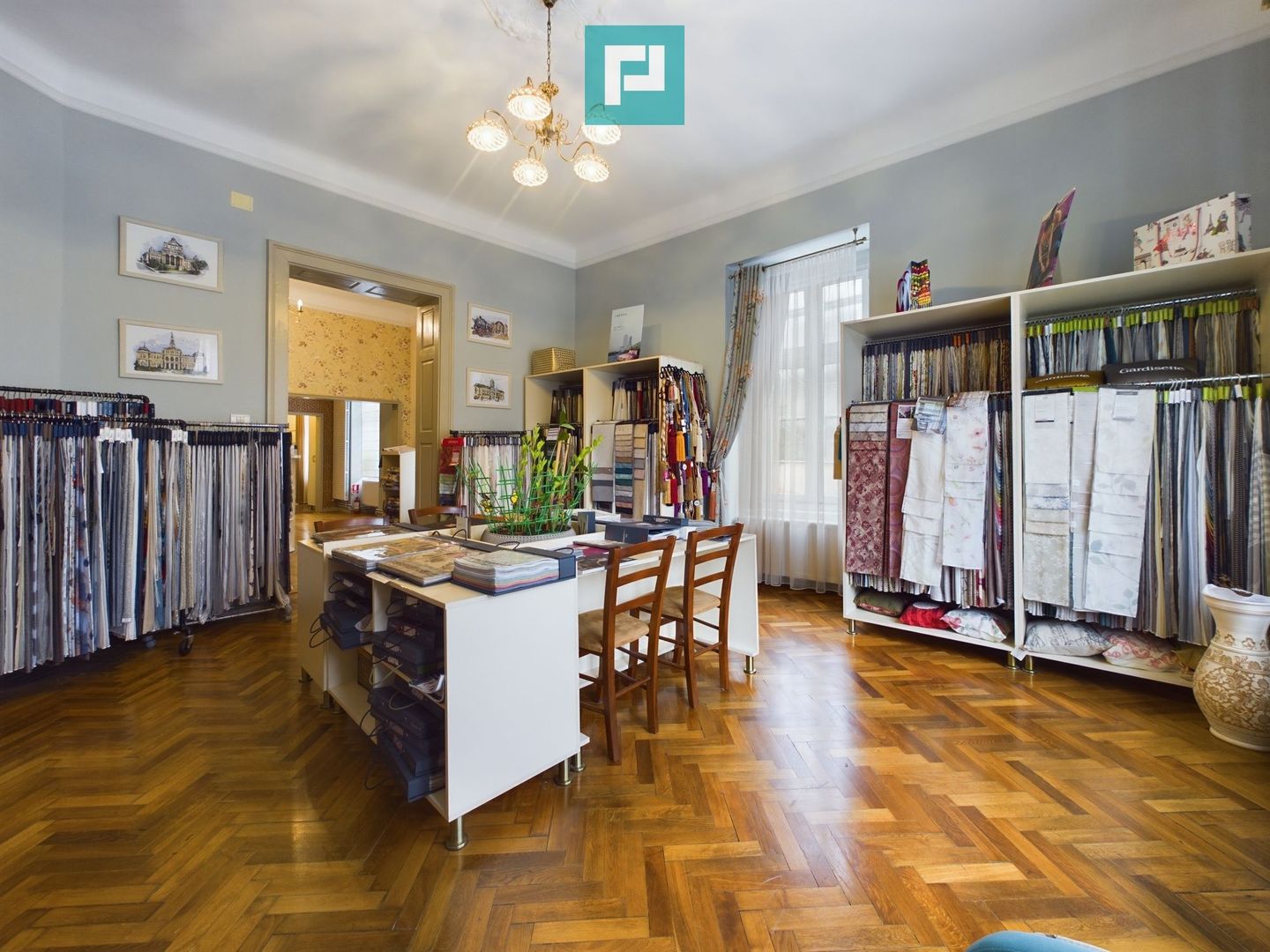 Apartament cu 3 camere,  zona ultracentrală - Poză 5