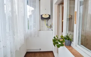 Apartament mare, decomandat, bucatarie separata. PET FRIENDLY. - Poză 14