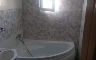 Vanzare apartament cu 3 camere in Apahida, central - Poză 6