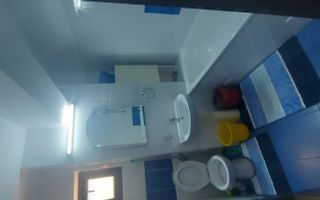 Apartament cu o cameră decomandat, Podul de Fier, Iași – de închiriat - Poză 2