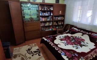 Casa cu 3 camere de vanzare in Botosani 156 mp cu teren 1100 mp - Poză 6