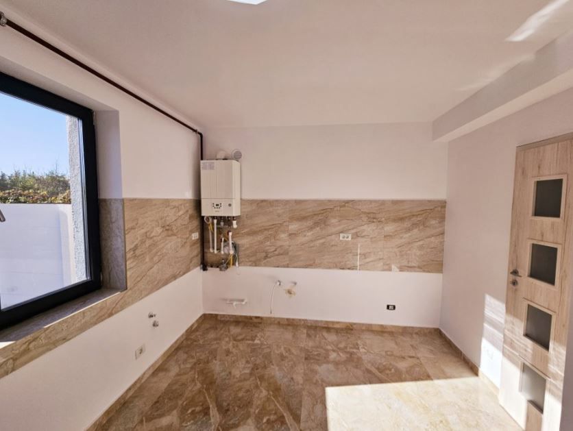 Casa etaj Ciorogarla - Poză 8