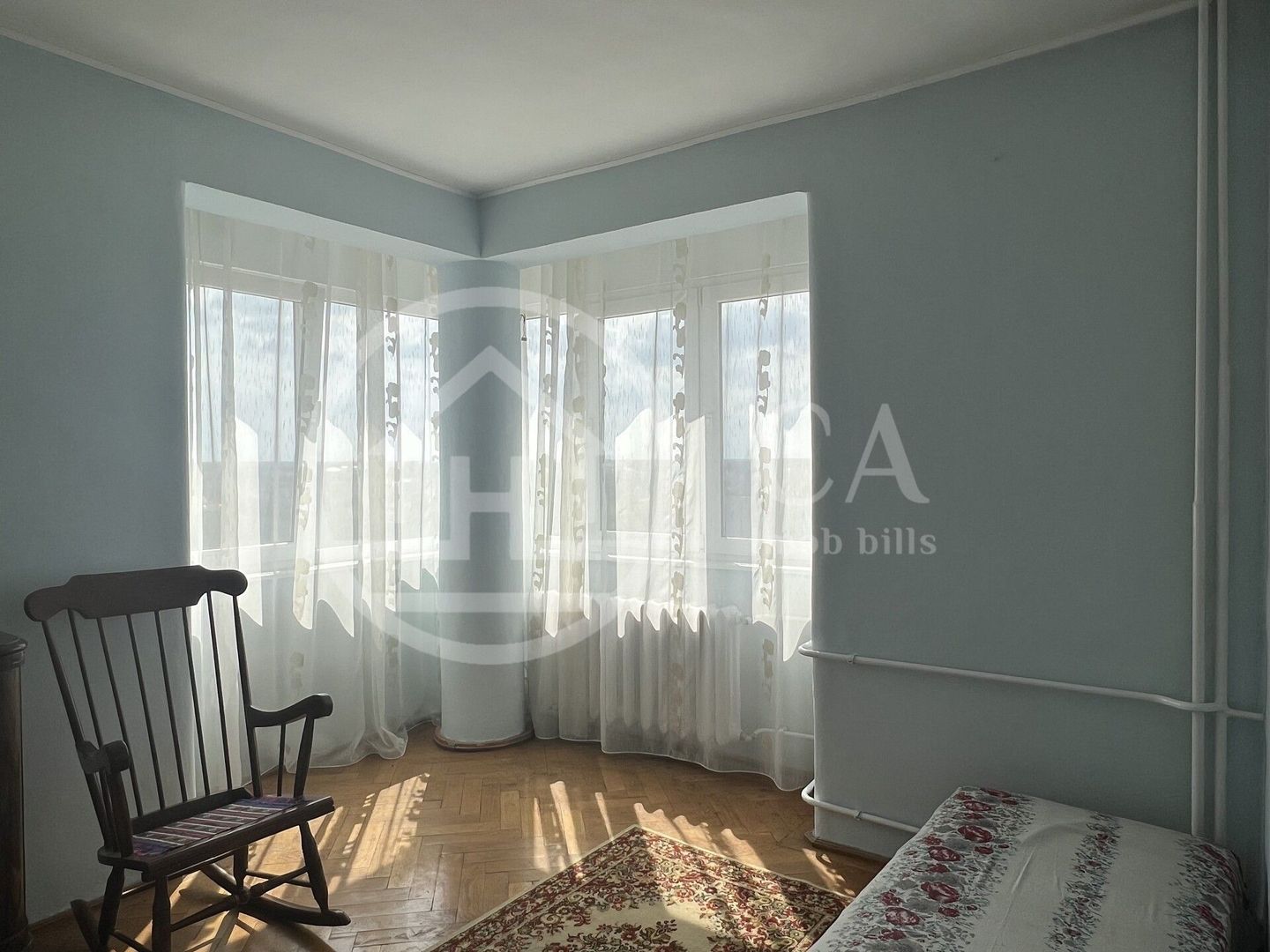 Apartament cu 3 camere de inchiriat in Centrul Civic Oradea - Poză 10