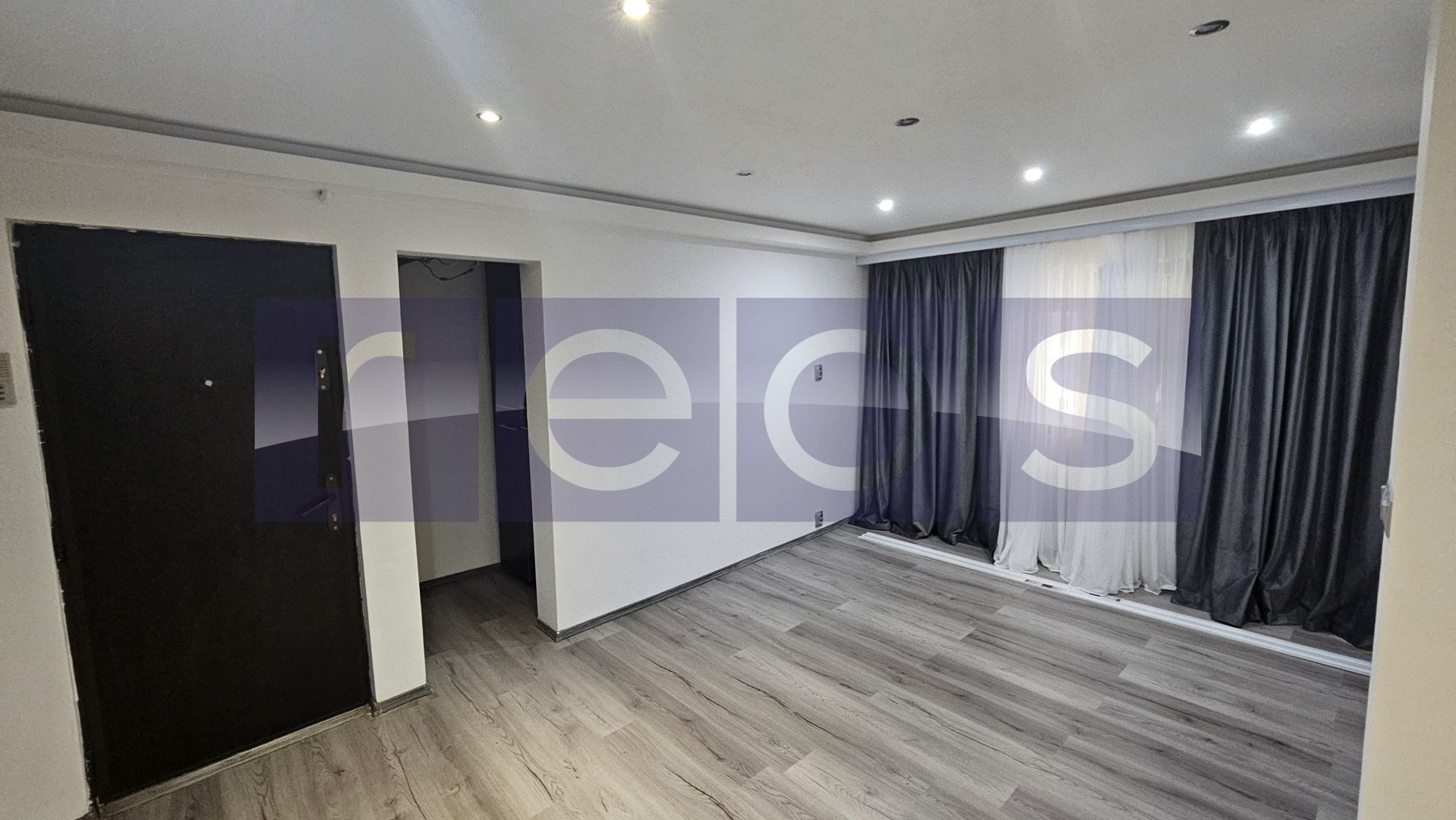 DE VANZARE AP 4 CAMERE 83 MP SEBASTIAN- MALL VULCAN | DECOMANDAT - Poză 1