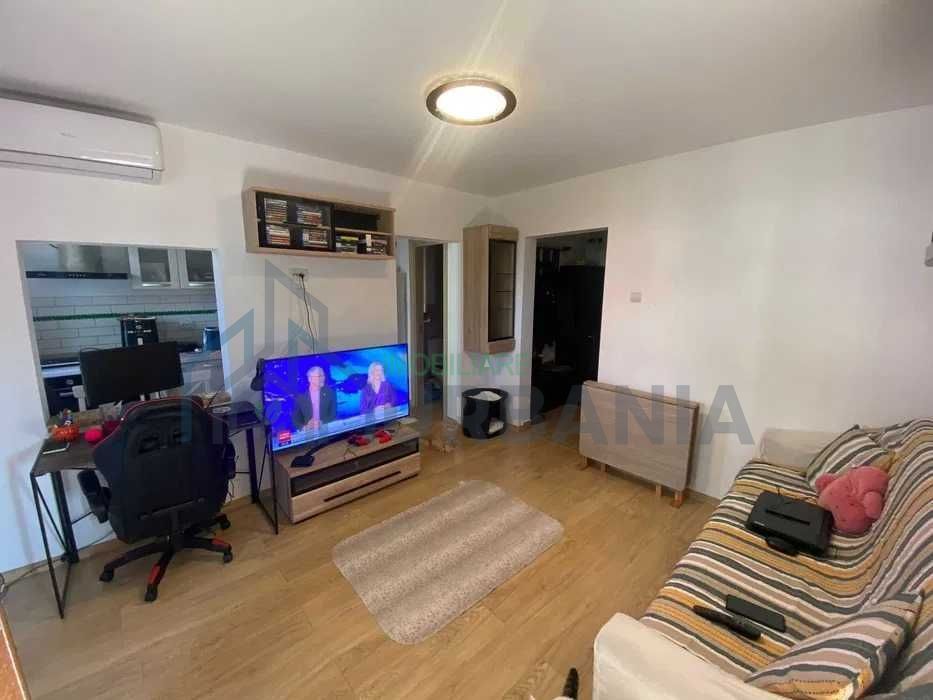 Apartament cu 2 camere în zona Podu Roș, vizavi de Colegiul Emil Racoviță - Poză 2