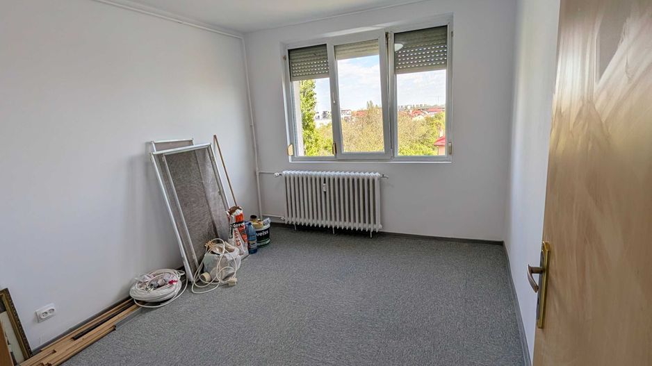 2 camere decomandat, etaj 4/4, renovat, metrou 1 Decembrie 1918 - Poză 3