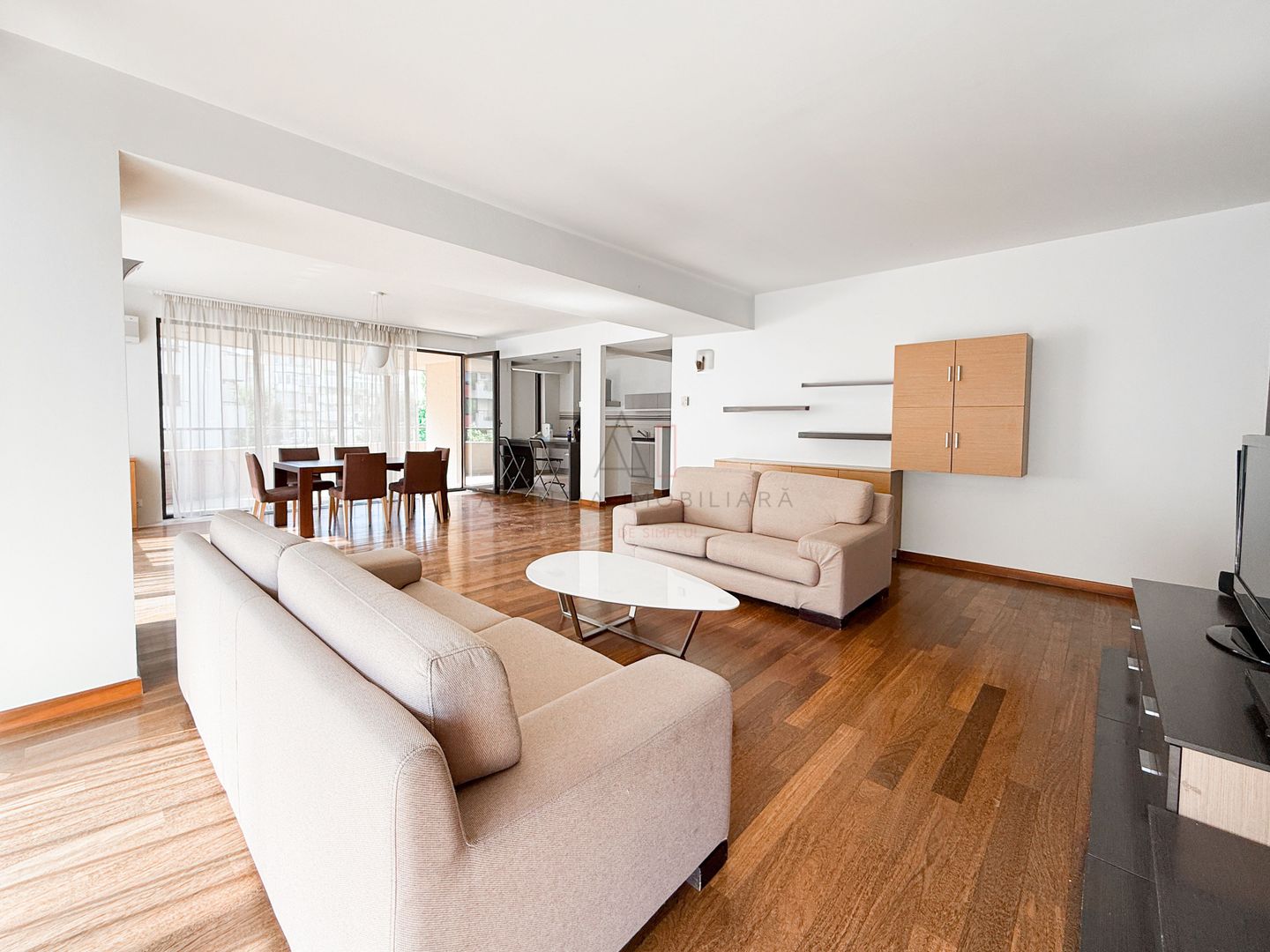 4 camere Central Park l loc parcare l 150 mp - Poză 3