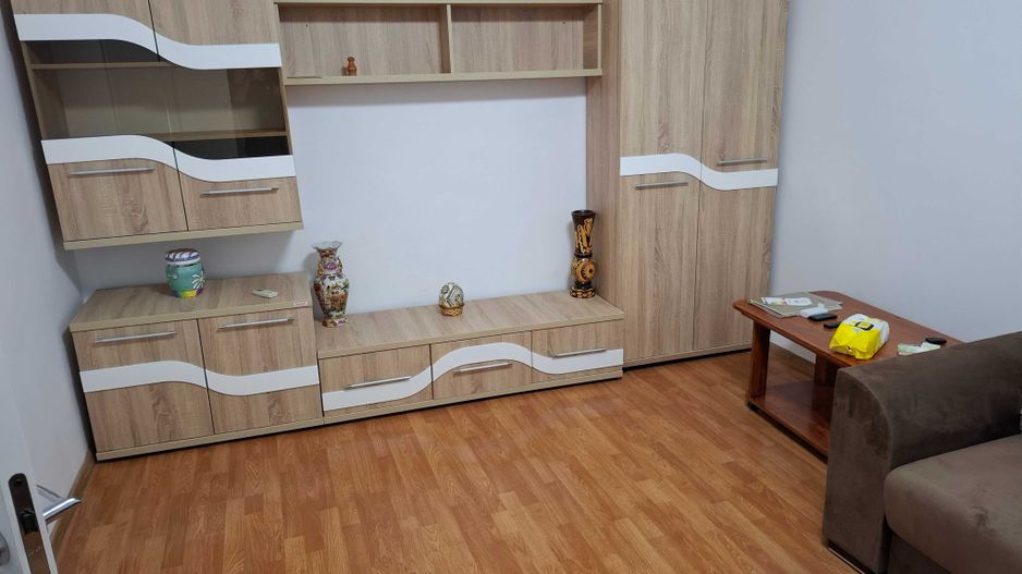 Inchiriere Apartament 2 Camere Dristor - Poză 2