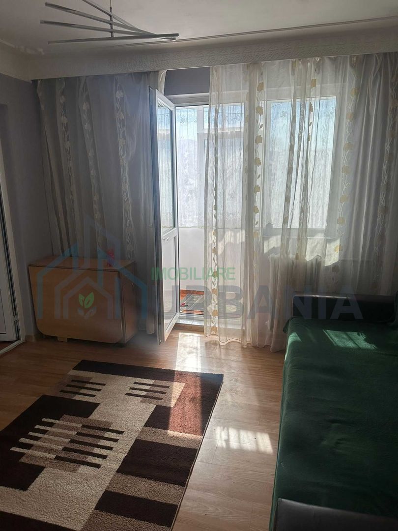 Apartament 2 camere, Podu Roș, cu balcon - Poză 5
