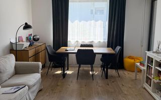 Apartament 3 camere langa padure si Avenor College, in Greenfield - Poză 1