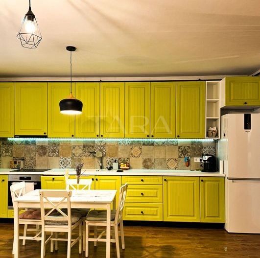 Vând Apartament cu Grădină în Florești. - Poză 1