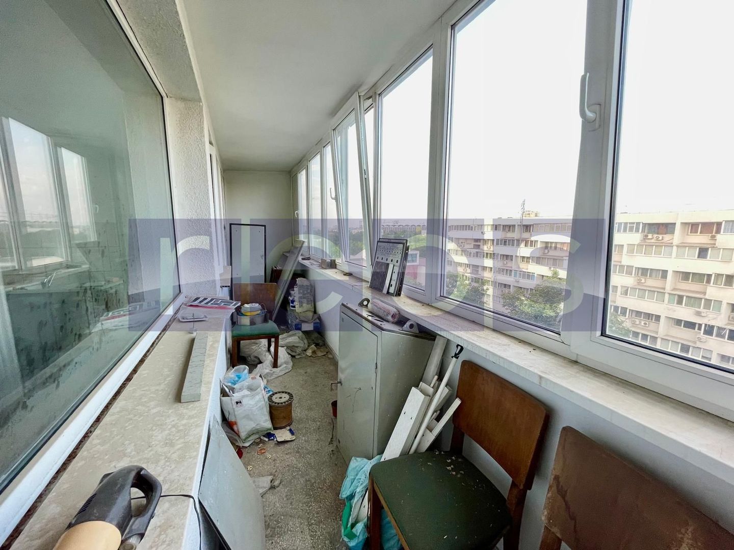 VANZARE GARSONIERA CAMPIA LIBERTATII MUNCII 35MP NECESITA RENOVARE - Poză 1