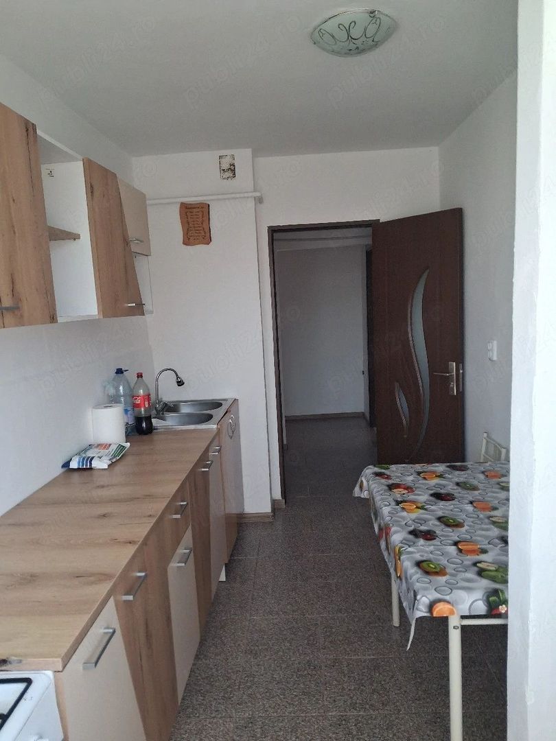 De inchiriat apartament cu 2 camere etaj 4 micro 13, 320 euro - Poză 2