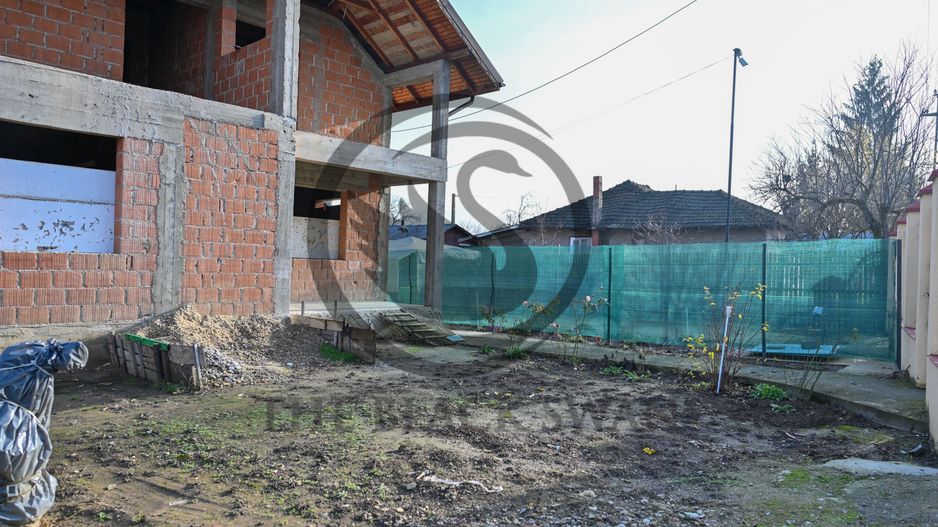 Casa la rosu de vanzare | Iordacheanu - Valea Cucului | Comision 0% - Poză 3
