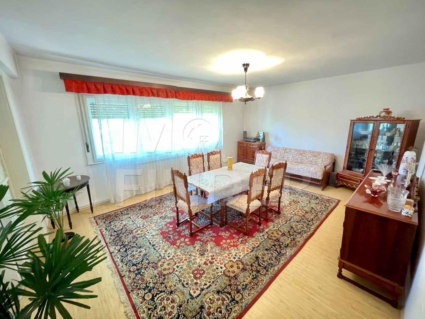Apartament in vila, teren, garaj, zona Grand Hotel Napoca - Poză 2