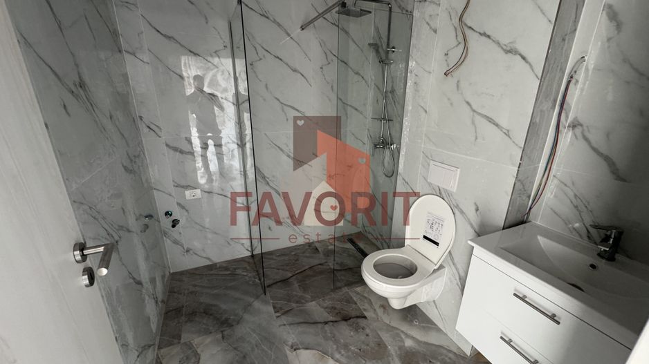 Bloc nou finalizat. Loc de parcare inclus - Poză 5