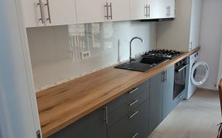 2 cam dec, et 2 Evergreen, pers fizica- # - Poză 8