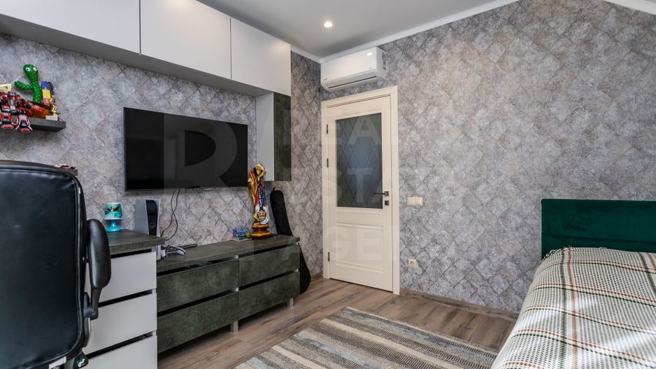 Vânzare, casă, 2 nivele, 230 mp+2,3 ari, str. Independenței, Bubuieci - Poză 55