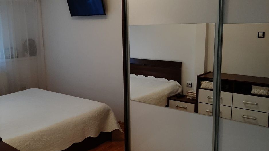 Apartament 2 Dormitoare, Zona Dambovita, Reabilitat Termic, Mobilat si Utilat - Poză 3
