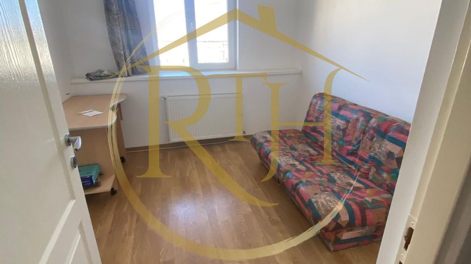 Oferim spre inchiriere ap cu 3 camere la mansarda in Girocului - Poză 5