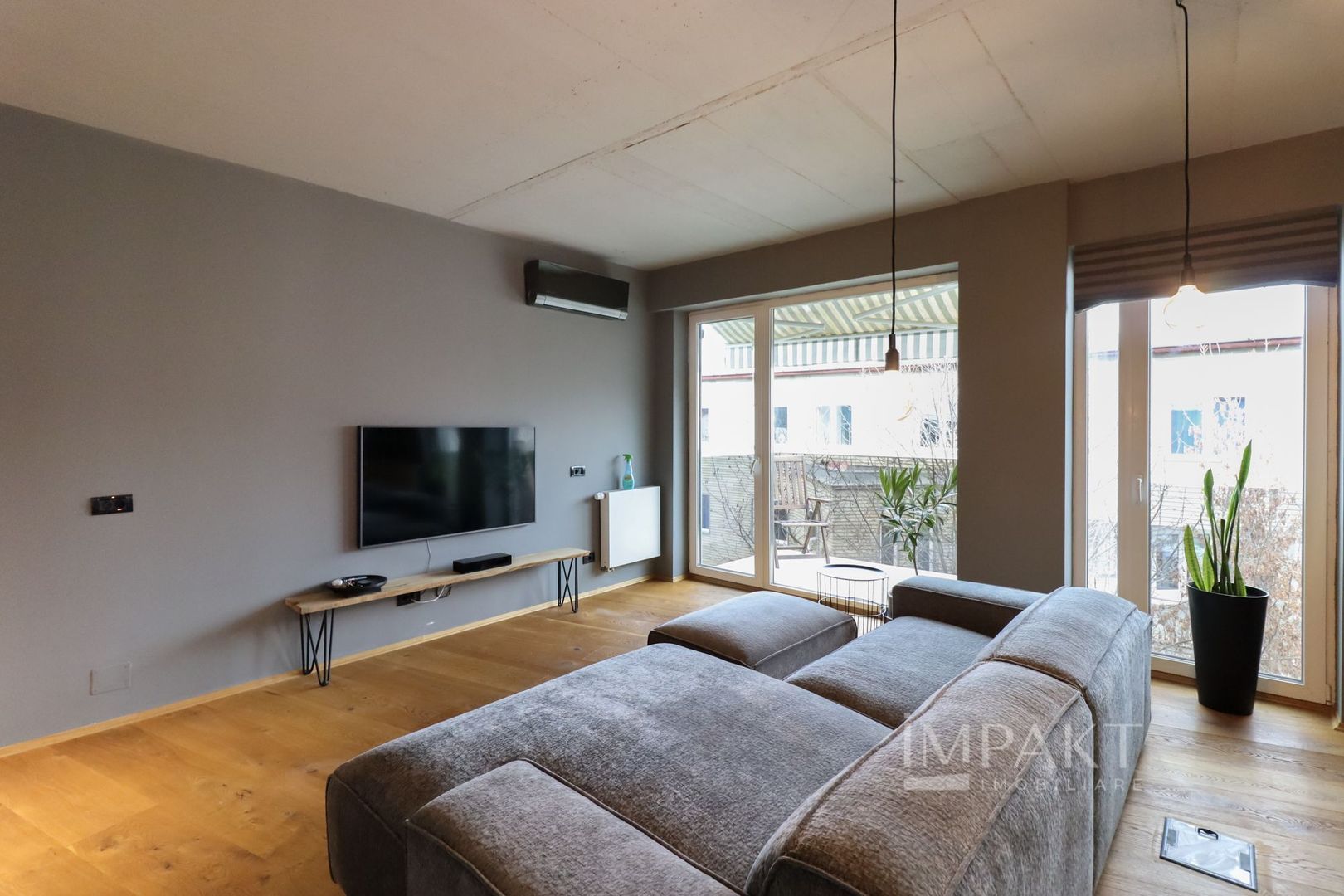 Apartament cu doua camere, stil industrial, zona Parcului Central! - Poză 4