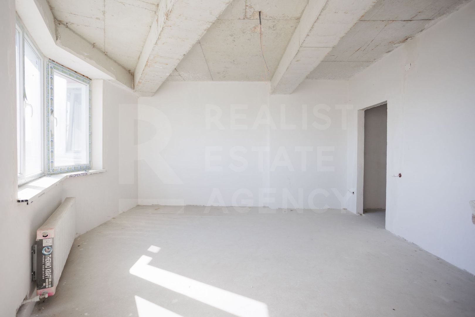 Vânzare, apartament, 3 camere 97 mp, str. Constantin Vârnav - Centru - Poză 12