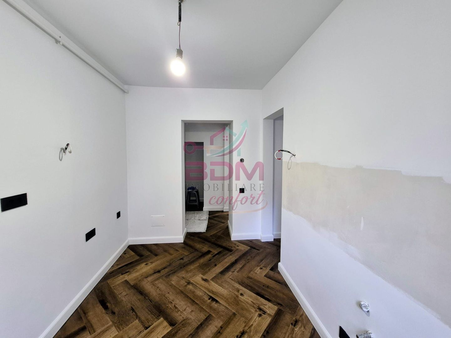 COMISION 0 | Apartament 2 camere | decomandat | zona Micro 1 - Poză 6