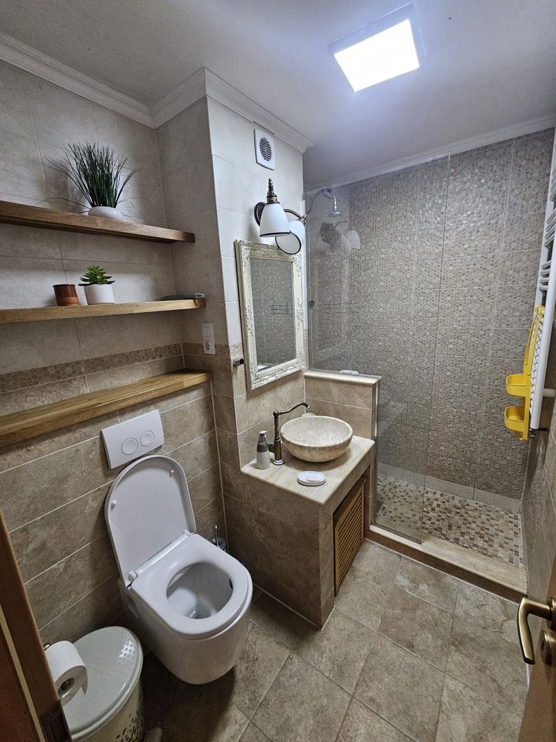Soarelui-Gen 30 | 3 Camere |  Decomandat | Etaj 1 | 2 Băi | Centrală Proprie - Poză 13