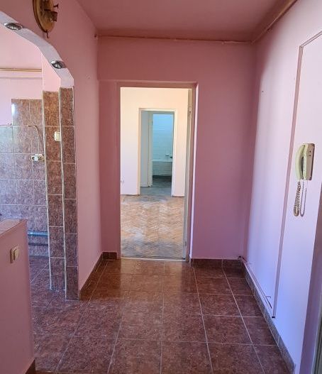 BRASADAS vinde ap 3 cam etaj 4/4 Micro 16. - Poză 7