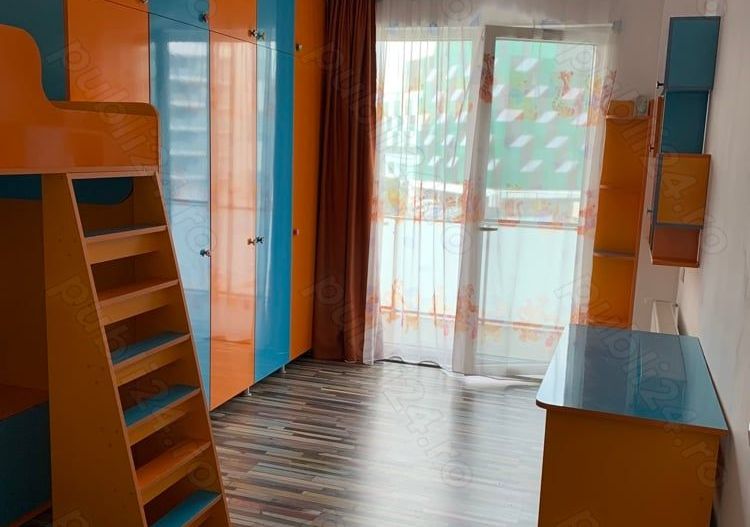 Vanzare apartament 3 camere zona Semicentrala - Poză 5
