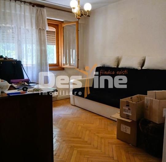Apartament de vanzare zona centrala etaj 2/8 cu lift - Poză 3