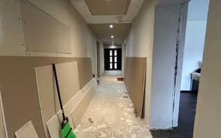 Casa de vanzare in Slanic Moldova . - Poză 4