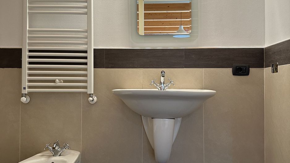 P-ta Unirii - Comision 0% | Apartament 3 camere-113 mp | Imobil 2008 - Poză 34