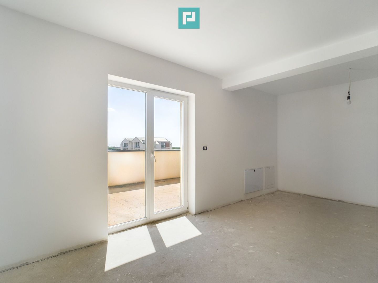 Apartament 3 camere, zona Torontalului - Poză 5