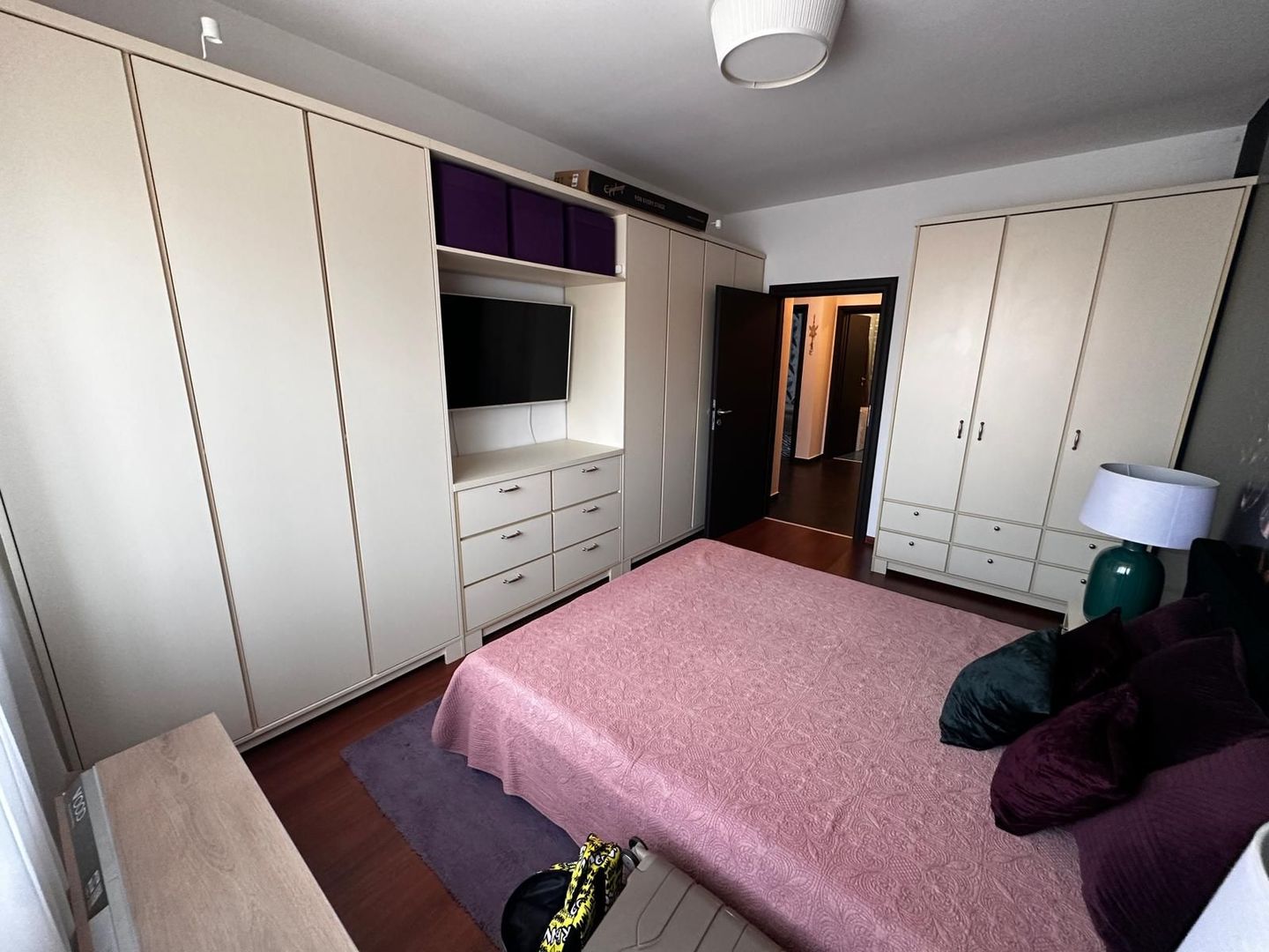 Apartament 3 camere modern | Damaroaia – Jiului | bloc nou Piata Presei - Poză 2