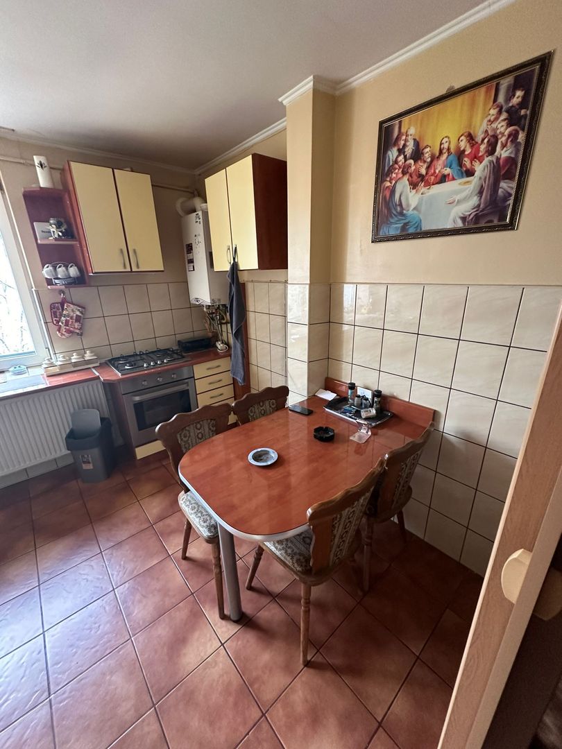 ageuropa.ro vinde ap cam 48mp etaj în Micro 14. - Poză 12