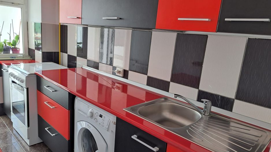 De inchiriat apartament cu o camera, Gara, etaj 4, 300 euro - Poză 8