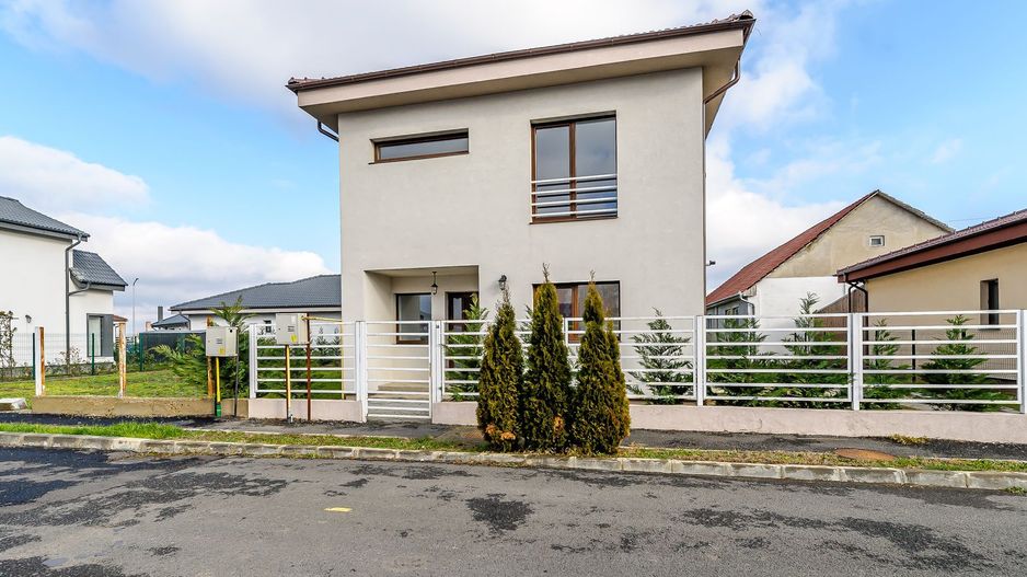 Casă nouă, în cartier Finberg Gai - Poză 1