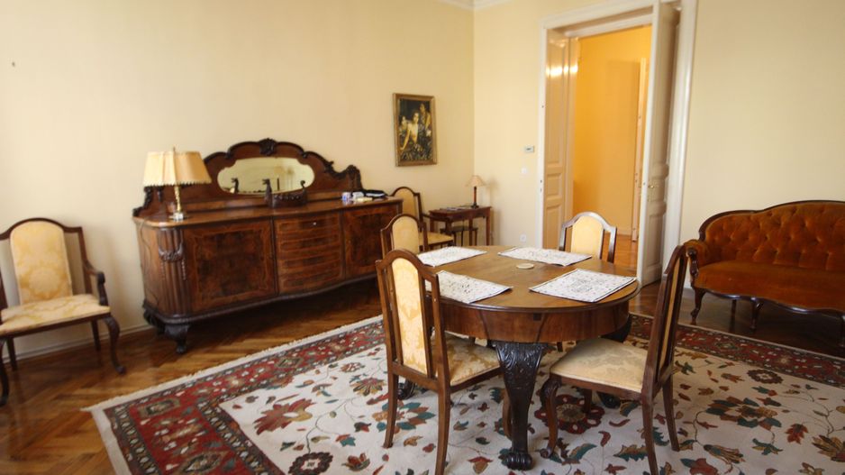 APARTAMENT DEOSEBIT IN ZONA CENTRALA - Poză 27