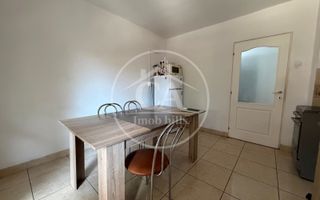 Apartament de vânzare cu 4 camere în zona Decebal, Oradea - Poză 7