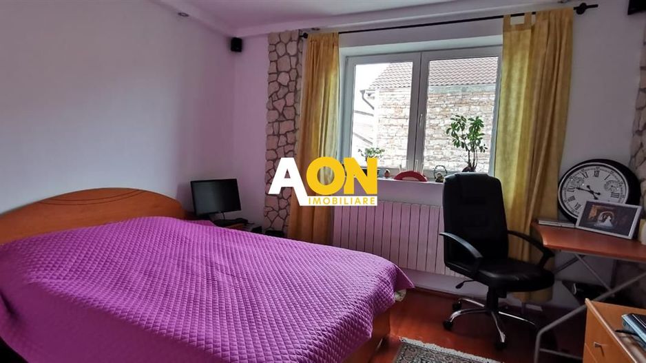 Casa in Centru zona linistita - Poză 7